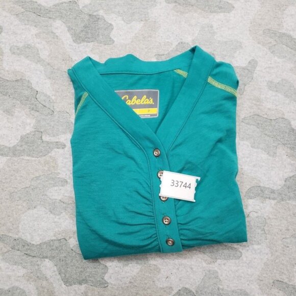Cabela s‎ Top Women s Small Green Pullover Lightweight Long Sleeve Outdoors - Picture 9 of 9